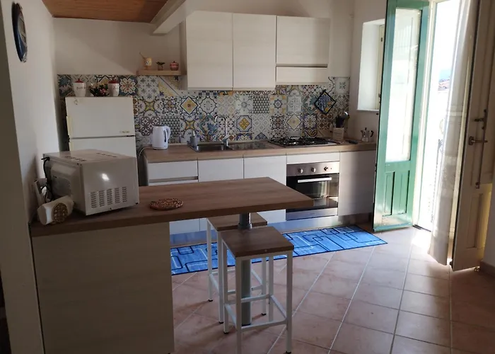 Da Massimo Apartment Cefalu